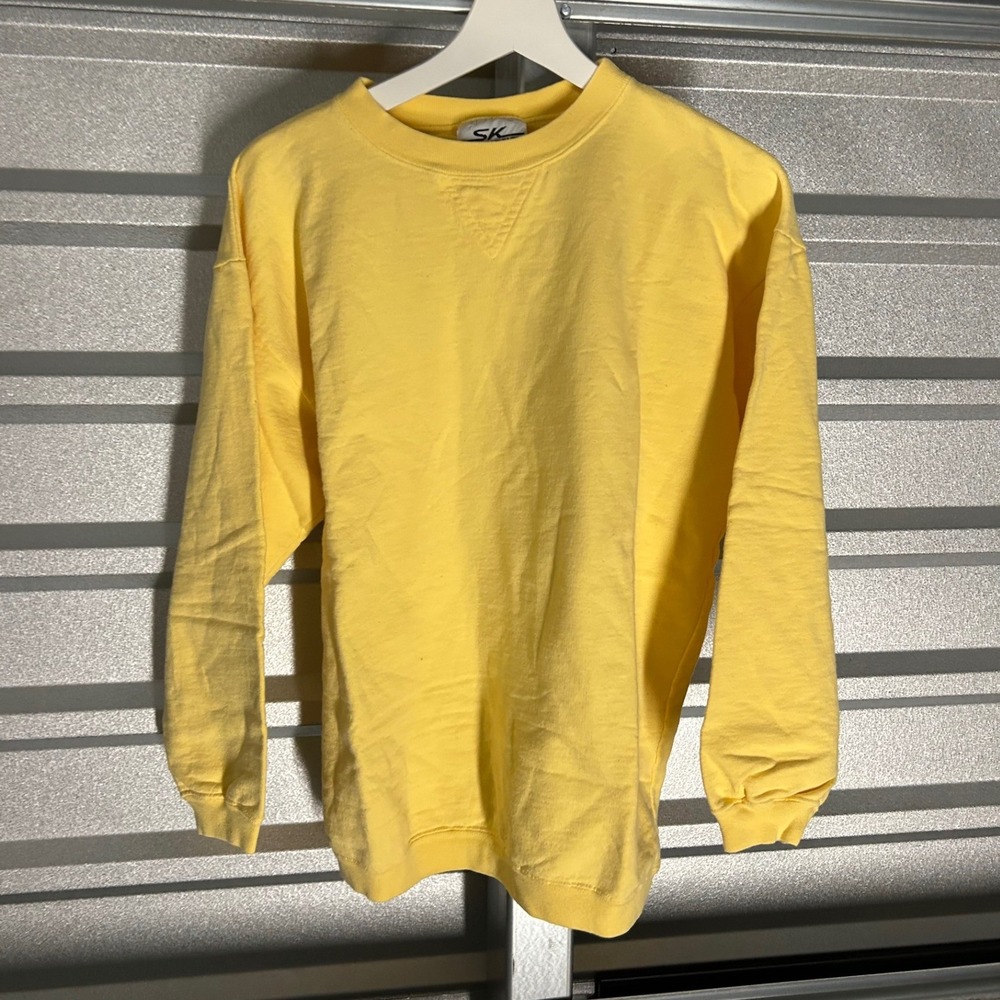 VINTAGE SK Collectibles Sweatshirt Mens M Yellow Crewneck Pullover Made In USA
